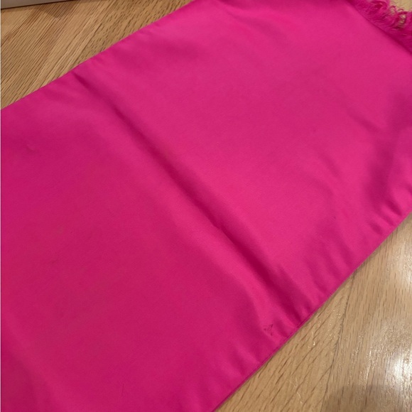 Vintage BONWIT TELLER Solid Bubblegum PINK Muff - Picture 9 of 14